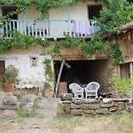Manzanela Nela