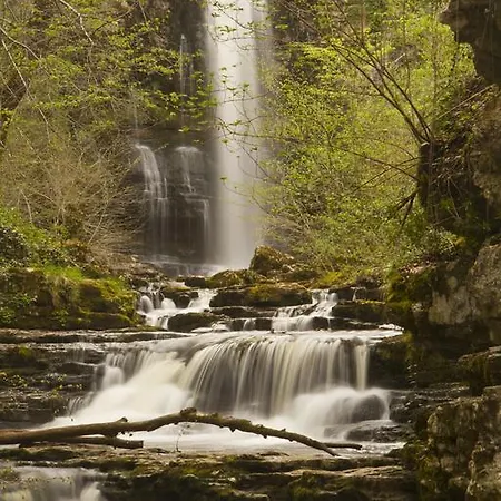 Country house Manzanela *